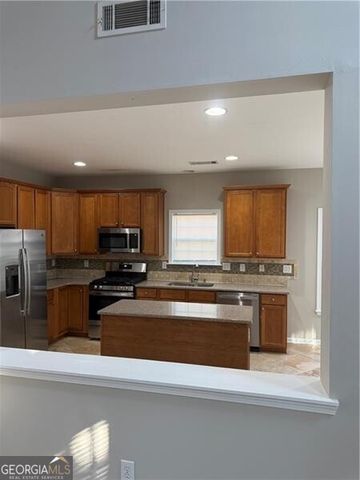 7637 Forest Glen Way, Lithia Springs, GA 30122