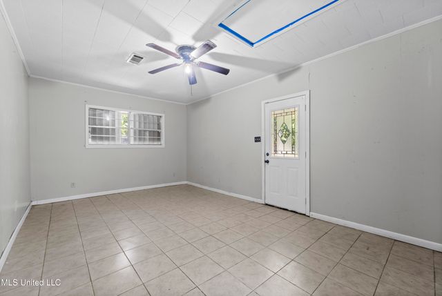 3302 New York Avenue, Pascagoula, MS 39581
