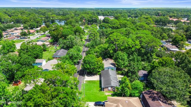 3302 New York Avenue, Pascagoula, MS 39581