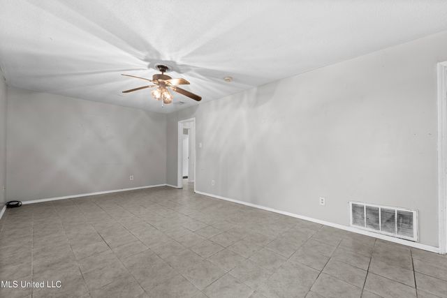 3302 New York Avenue, Pascagoula, MS 39581
