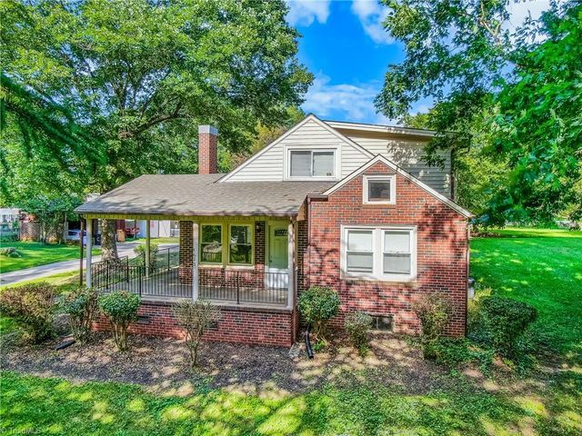 4613 Shattalon Drive, Winston-salem, NC 27106