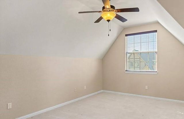 2414 Vineyard Drive, Granbury, TX 76048