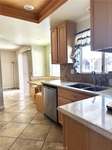 38339 38339 San Mateo Avenue, Palmdale, CA 93551