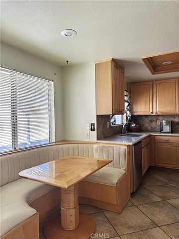 38339 38339 San Mateo Avenue, Palmdale, CA 93551