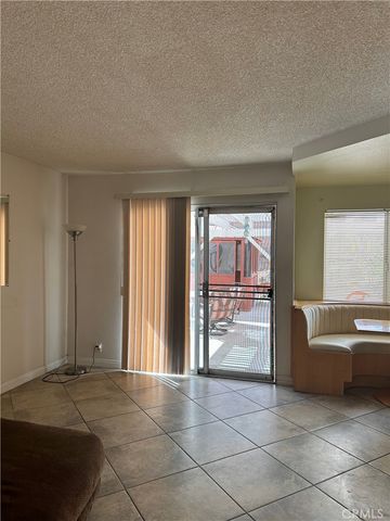 38339 38339 San Mateo Avenue, Palmdale, CA 93551