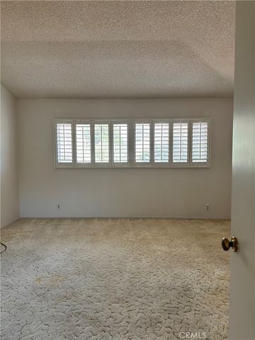 38339 38339 San Mateo Avenue, Palmdale, CA 93551