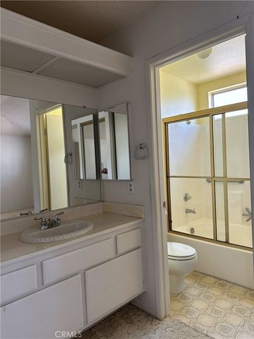 38339 38339 San Mateo Avenue, Palmdale, CA 93551