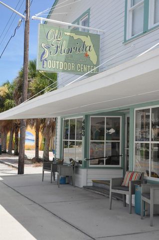 251 WINSON AVENUE, Englewood, FL 34223