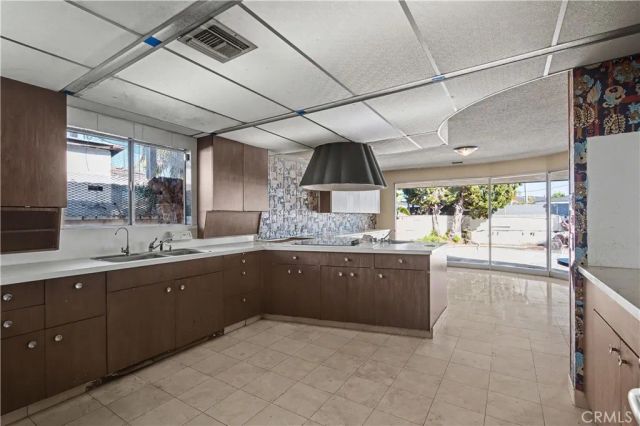 9125 Gainford Street, Downey, CA 90240