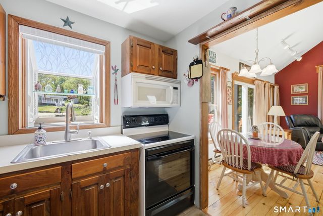 21 East Shore Drive, East Haddam, CT 06415