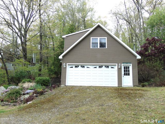 21 East Shore Drive, East Haddam, CT 06415