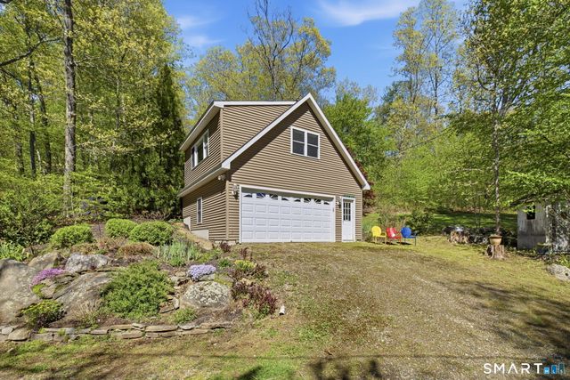 21 East Shore Drive, East Haddam, CT 06415