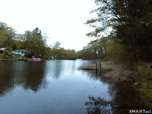 21 East Shore Drive, East Haddam, CT 06415