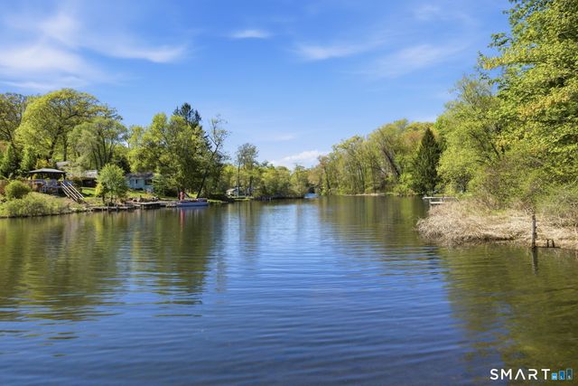 21 East Shore Drive, East Haddam, CT 06415