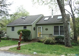 21 East Shore Drive, East Haddam, CT 06415