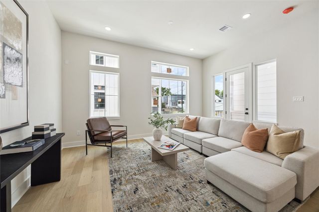 3911B Tulane Street, Houston, TX 77018