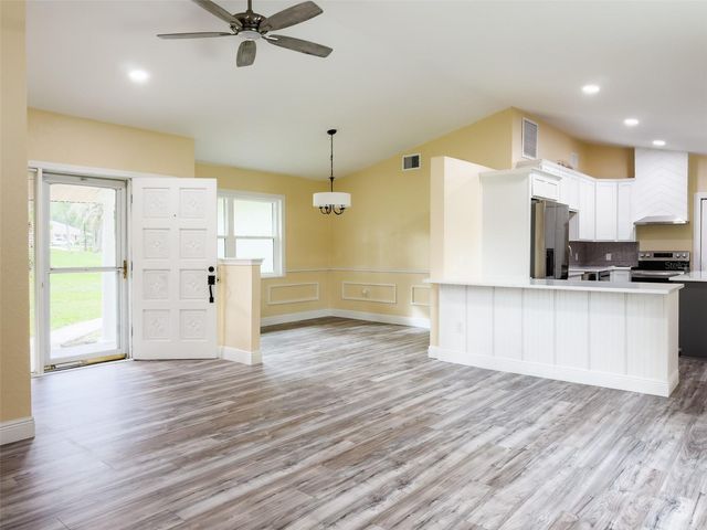 14522 SE 1ST AVENUE RD, Summerfield, FL 34491