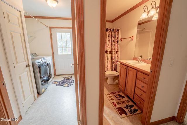 157 Maplewood Drive, Bleecker, NY 12078