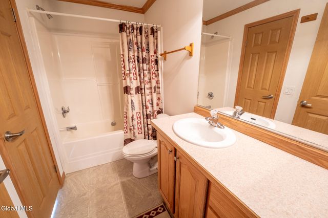 157 Maplewood Drive, Bleecker, NY 12078