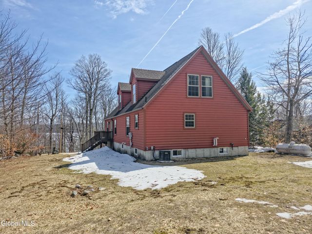 157 Maplewood Drive, Bleecker, NY 12078