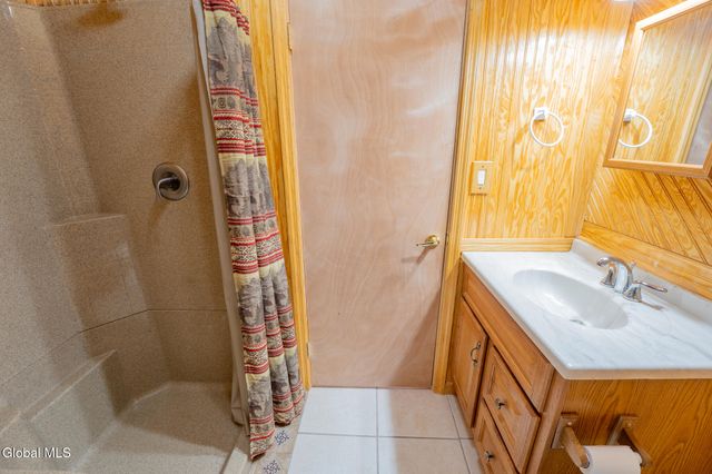 157 Maplewood Drive, Bleecker, NY 12078