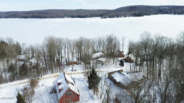 157 Maplewood Drive, Bleecker, NY 12078