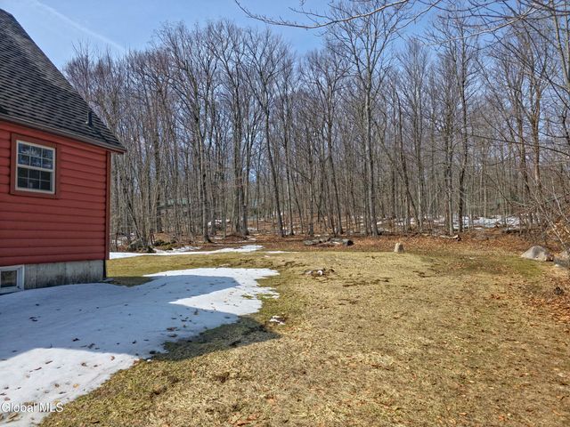 157 Maplewood Drive, Bleecker, NY 12078