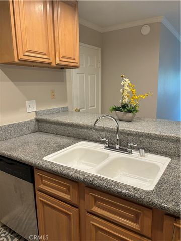 5585 E Pacific Coast Highway 154, Long Beach, CA 90804