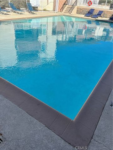 5585 E Pacific Coast Highway 154, Long Beach, CA 90804