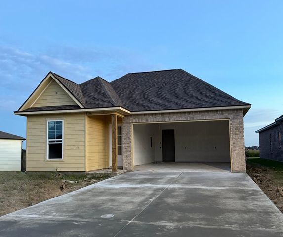 310 Arlington Dr, Thibodaux, LA 70301