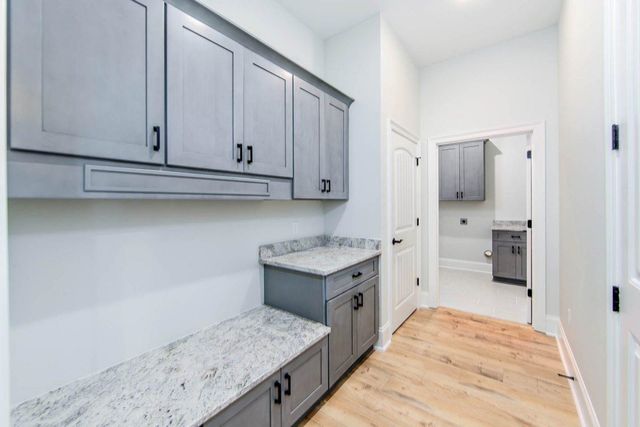 310 Arlington Dr, Thibodaux, LA 70301