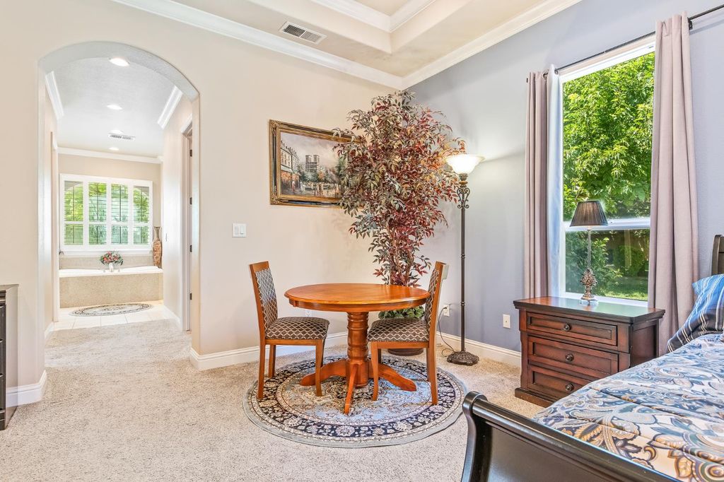 Image 19 of property listing at 12636 Appaloosa Road, Madera, CA 93636