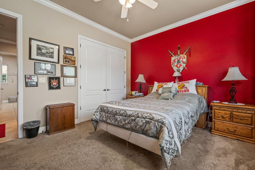 Image 27 of property listing at 12636 Appaloosa Road, Madera, CA 93636