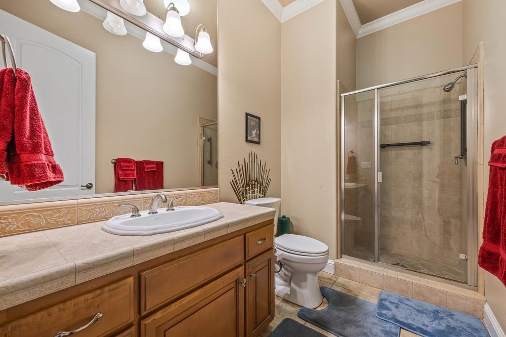 Image 29 of property listing at 12636 Appaloosa Road, Madera, CA 93636