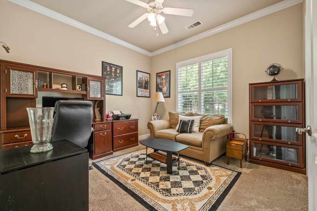 Image 31 of property listing at 12636 Appaloosa Road, Madera, CA 93636