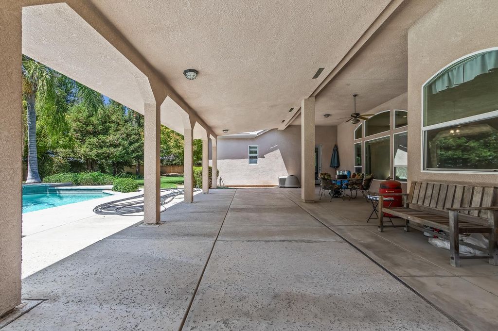 Image 43 of property listing at 12636 Appaloosa Road, Madera, CA 93636