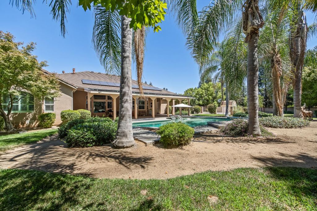 Image 46 of property listing at 12636 Appaloosa Road, Madera, CA 93636