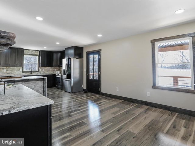 783 COMMUNITY WAY, Romney, WV 26757