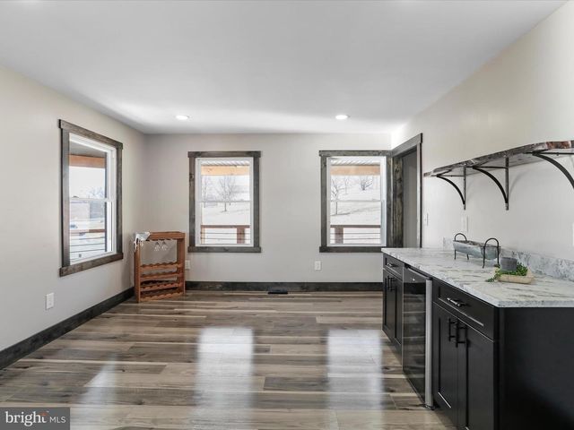 783 COMMUNITY WAY, Romney, WV 26757