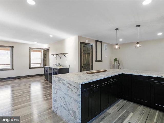 783 COMMUNITY WAY, Romney, WV 26757