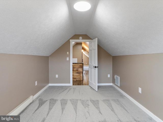 783 COMMUNITY WAY, Romney, WV 26757