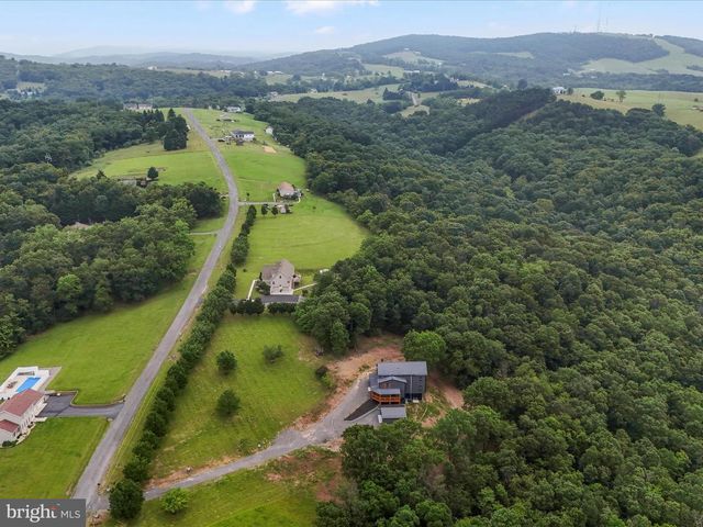 783 COMMUNITY WAY, Romney, WV 26757