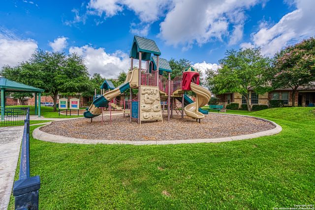 2640 Grayson Way, San Antonio, TX 78232