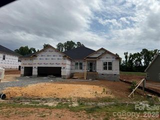 1215 Gardenia Drive 42, Mt Ulla, NC 28125
