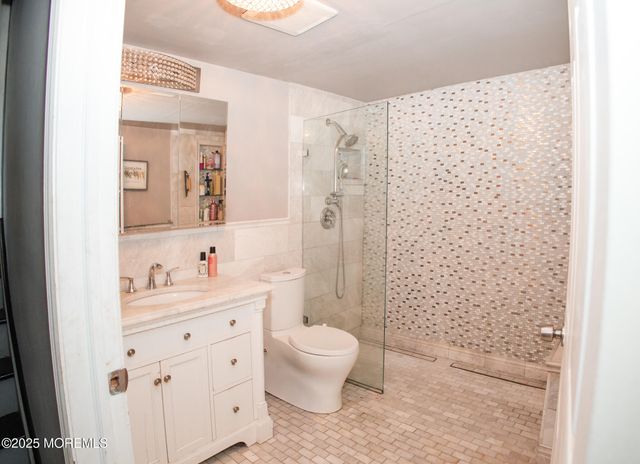3 Manor Drive, Neptune Township, NJ 07753
