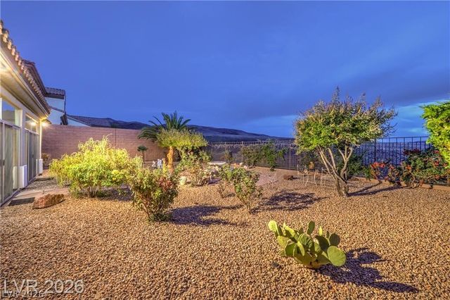 2385 Luberon Drive, Henderson, NV 89044