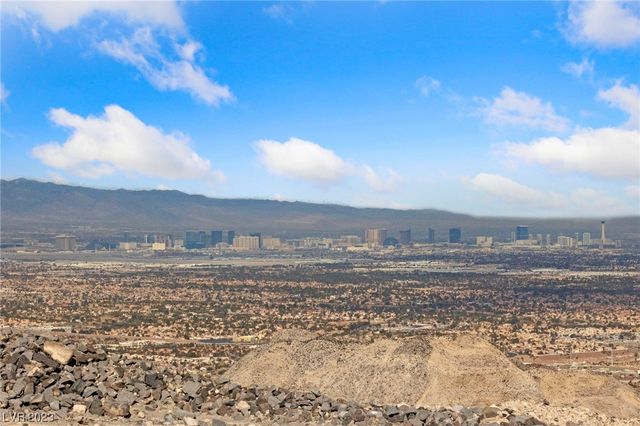 1124 Alpine Ledge Drive, Henderson, NV 89012