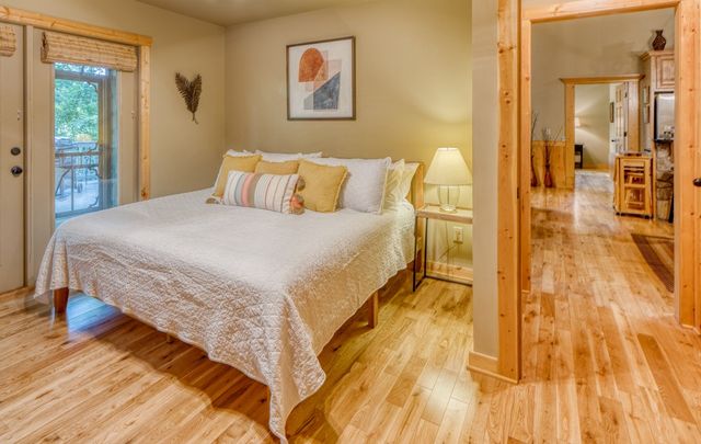 276 Citrine Court, Ellijay, GA 30540