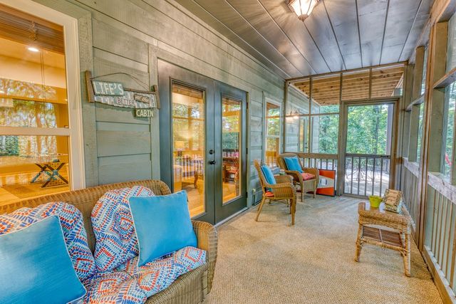 276 Citrine Court, Ellijay, GA 30540
