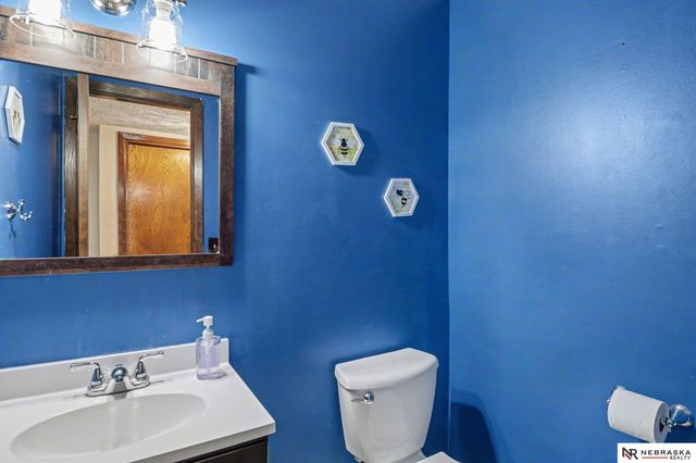 2610 N 124th Circle, Omaha, NE 68164